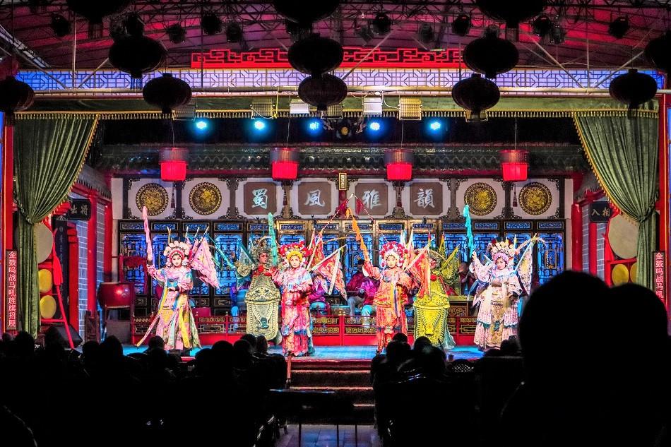 Sichuan Opera Chengdu performance