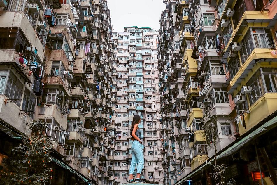 Giirl at Montane Mansion, Hong Kong