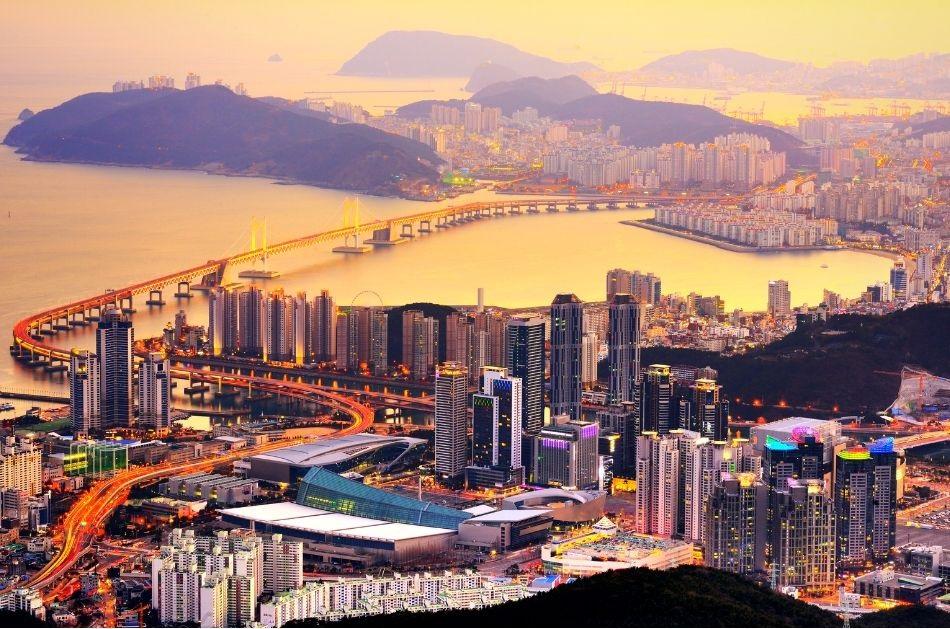 Seoul or Busan - which one to choose?