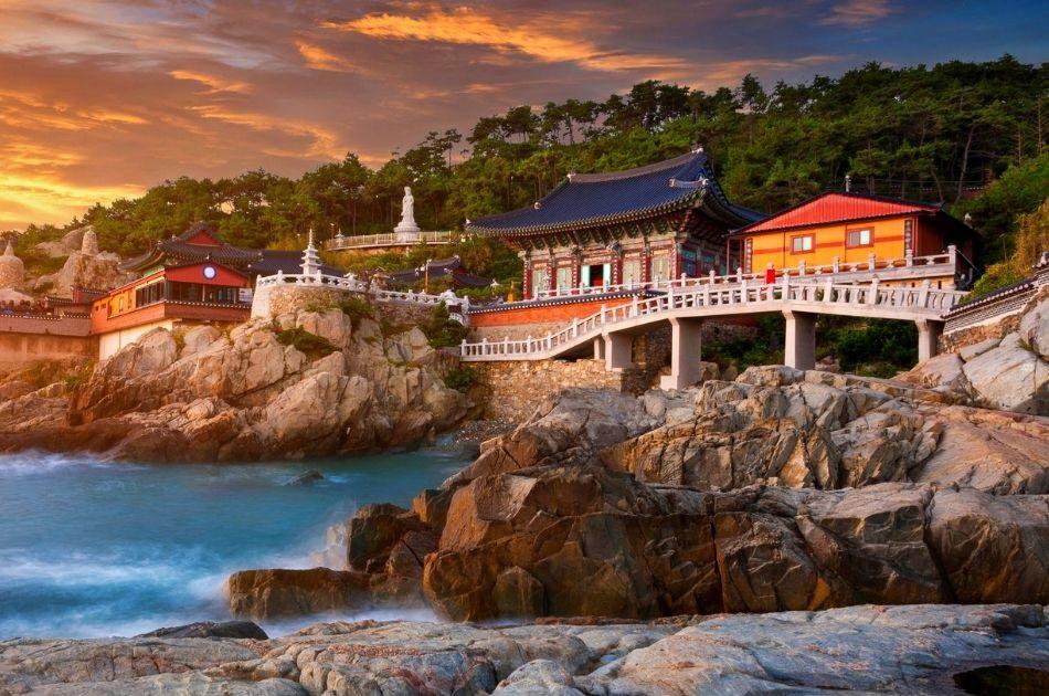 Haedong Yonggungsa Temple Busan at sunrise