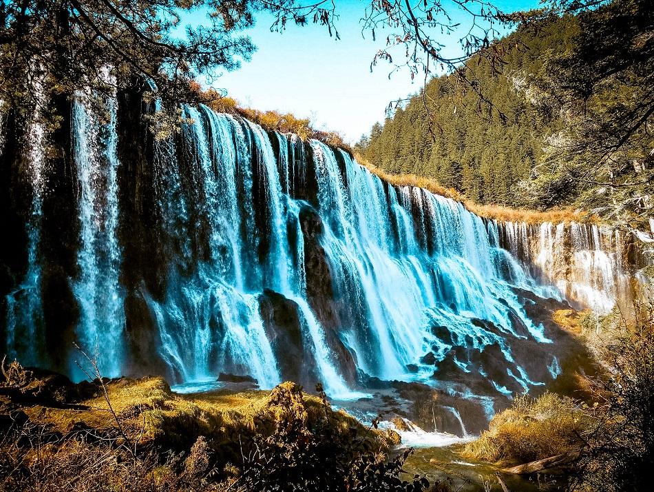 Nuorilang Waterfall, China