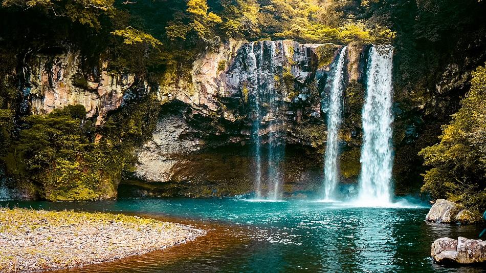Cheonjiyeon Waterfall, Jeju Island