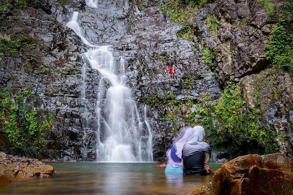 Temurun Waterfall, Malaysia