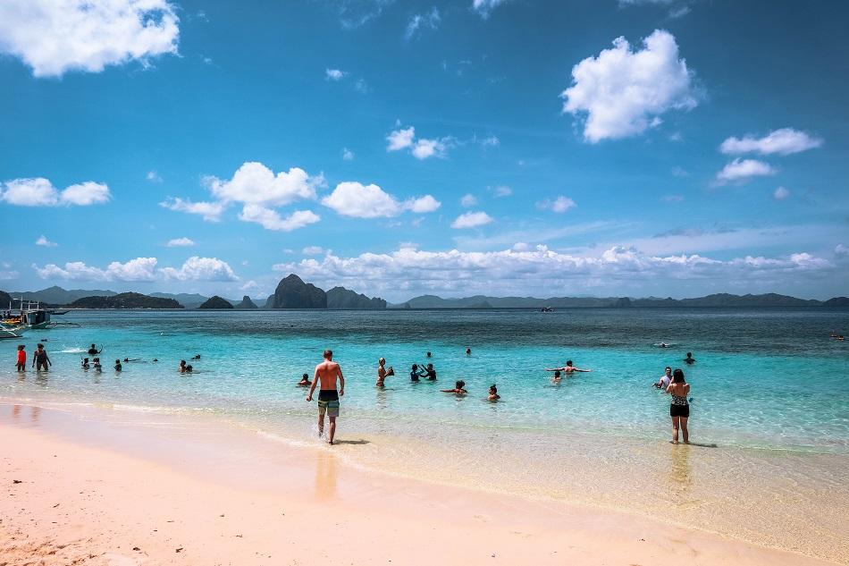 7 Commandos Beach El Nido