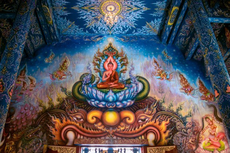 The INCREDIBLE Blue Temple, Chiang Rai All you need to know Daily