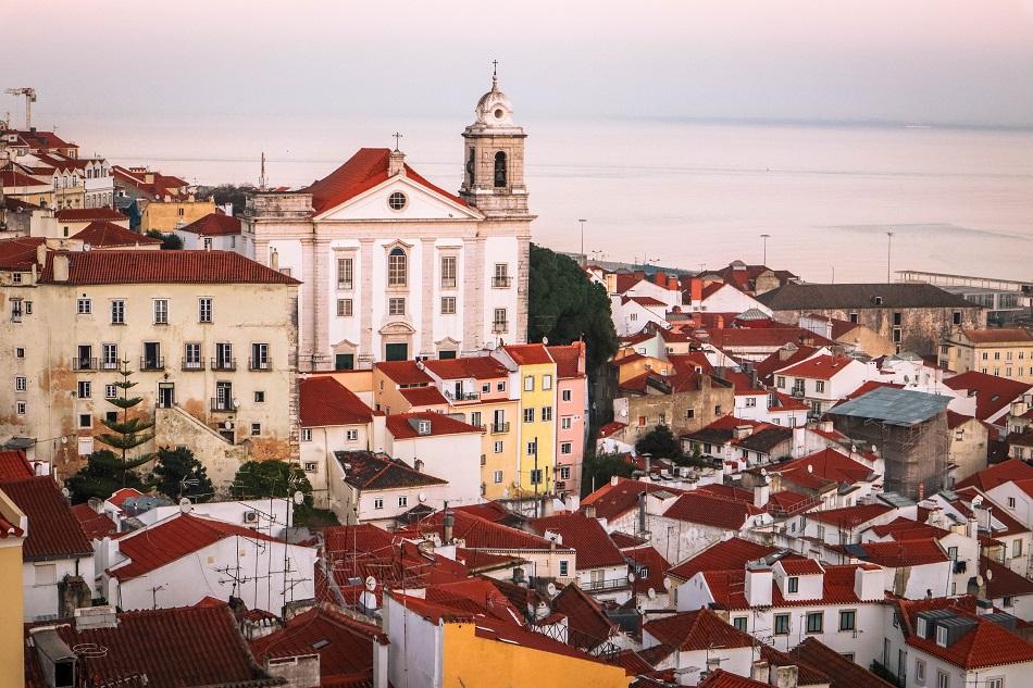 Santa Luzia viewpoint in Lisbon at sunset