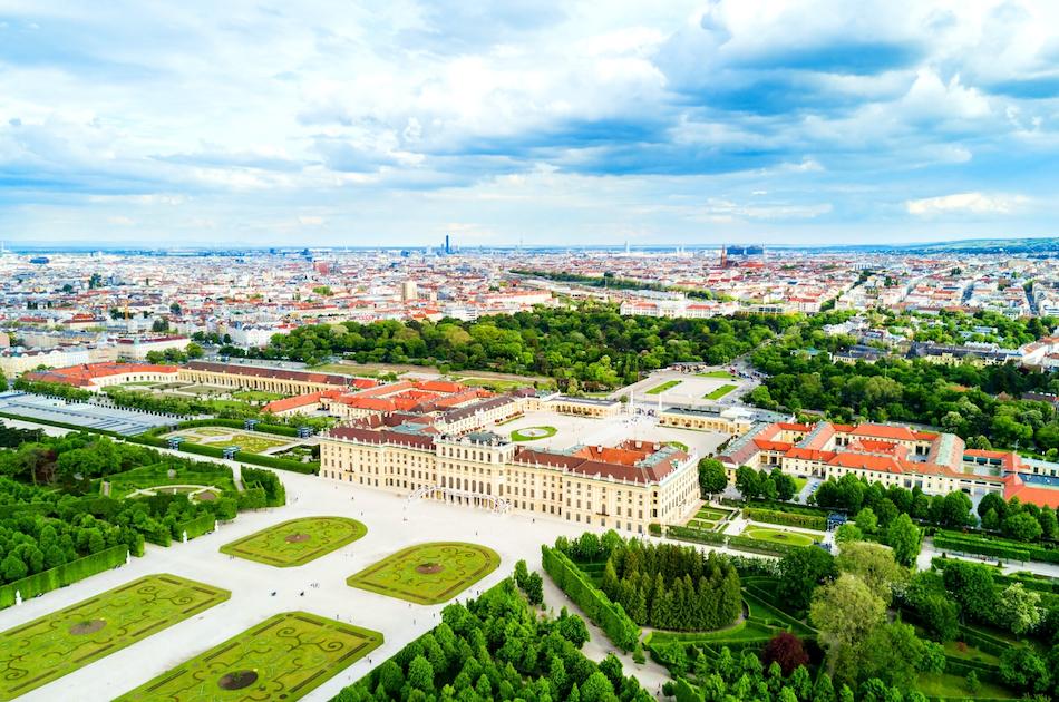 Schonbrunn Palace Vienna