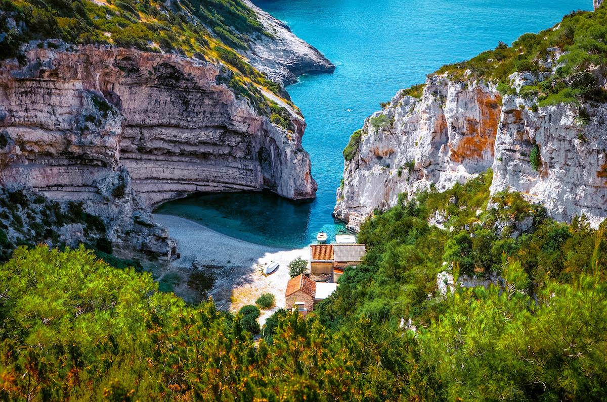 Stiniva Beach Vis Island - best beaches in croatia, top beaches in croatia, most beautiful beaches in croatia, hidden beaches in croatia