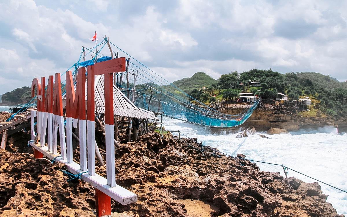 Timang Beach with blue bridge